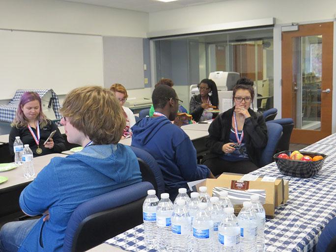 Reading Marathon winners have lunch together, April 16, 2015.