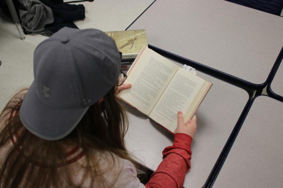 As people get older they are less likely to continue reading for pleasure. The teachers and administration should do more to promote recreational reading among high school students.

