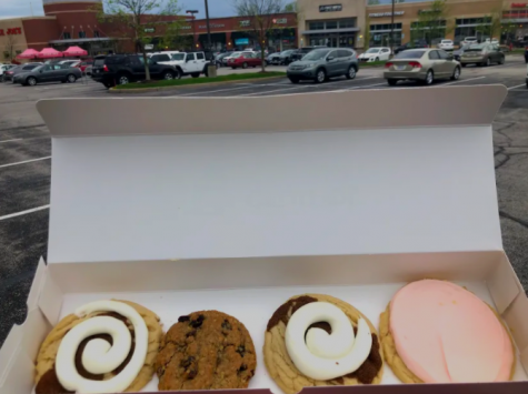 Crumbl Cookies in Des Peres opened on Oct. 29, 2020, but recently began to gain more popularity due to publicity on Tik Tok. The business sells four different specialty cookies each week, along with the staple Milk Chocolate Chip and Chilled Sugar cookies.