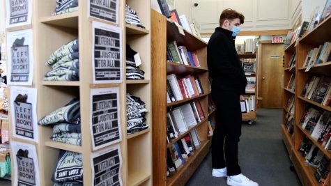 MHSNews | St. Louis Bookstore Fights Book Bans With Free Books