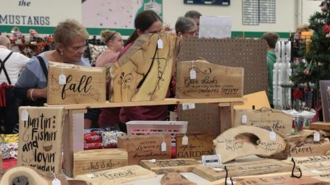 MHSNews | Marquette Holds Largest Annual Band Craft Fair