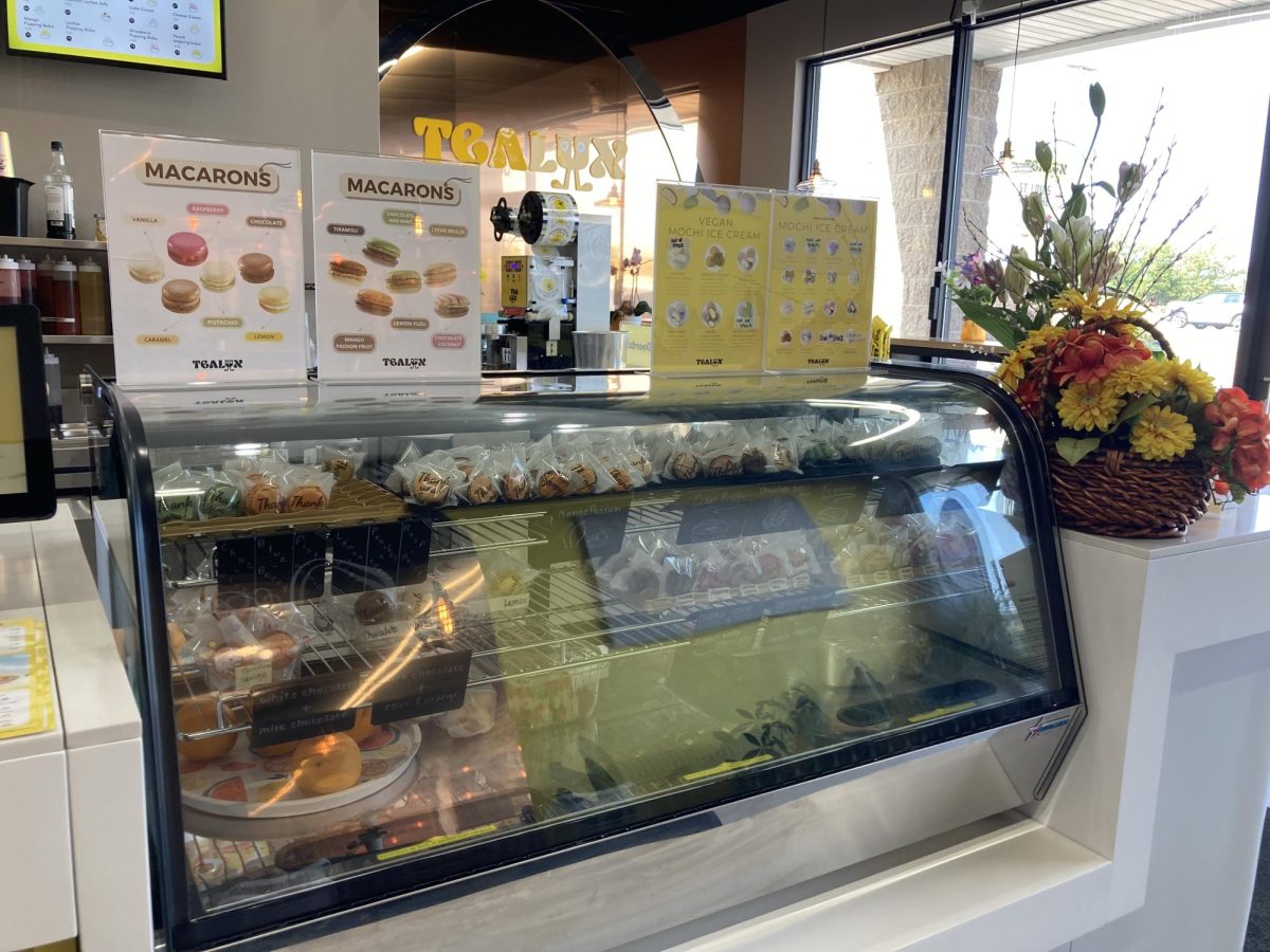 Along with drinks, Tealux offers mochi ice cream, 12 flavors of macarons and Vietnamese street food.