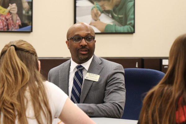 Superintendent Dr. Curtis Cain updates Rockwood high school student journalists on the Belonging Through a Culture of Dignity program on Monday, April 22. This training program is part of RSD’s long-term student success plan, The Way Forward, and is one of many new equity initiatives in the district.