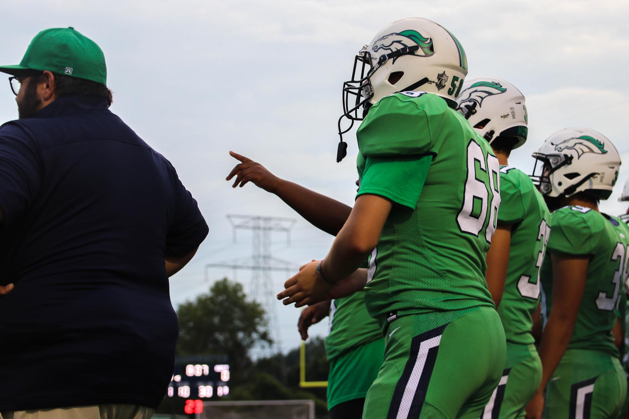 Mustangs Beat Columbia Hickman 31-21