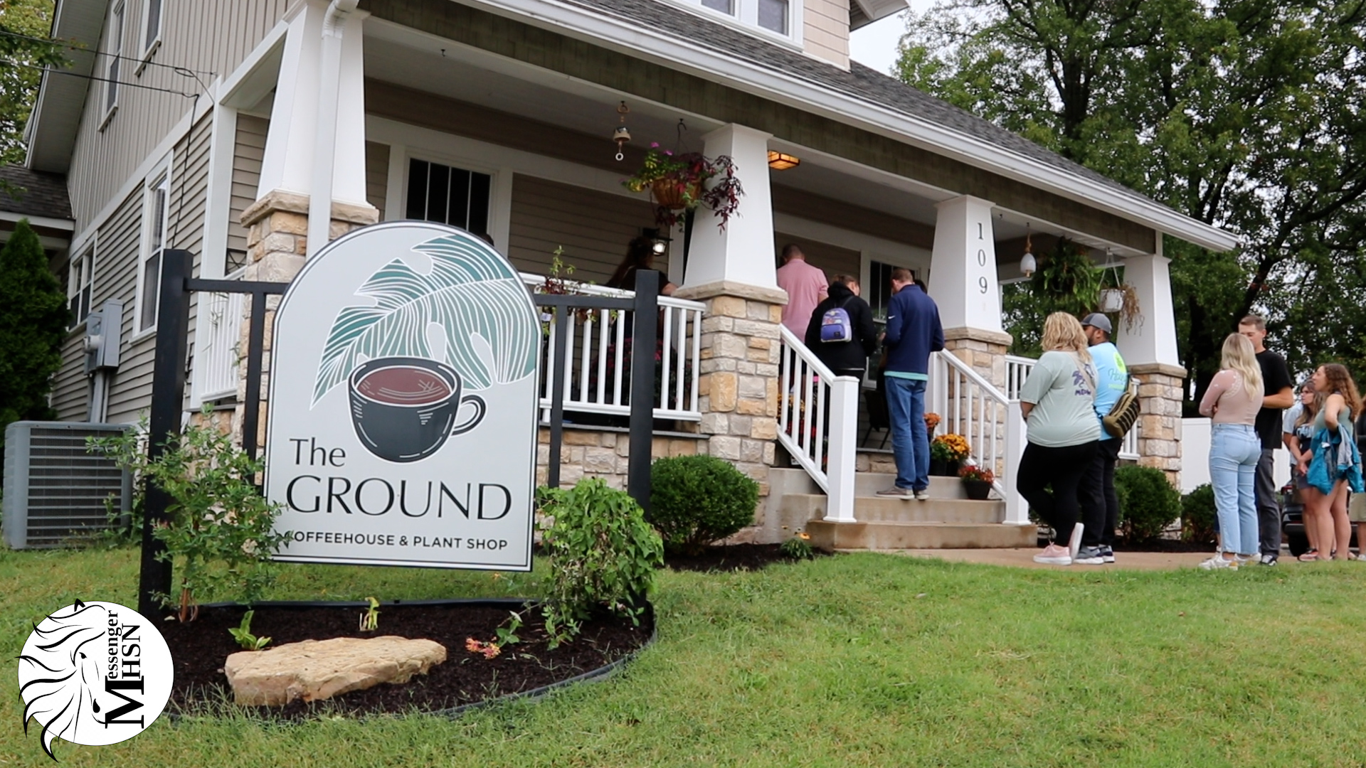 Local coffeeshop The Ground STL held their grand opening on Sunday, Sept. 22. The Ground is located at 109 Ballpark Dr, Ballwin, MO 63011. It is typically open from 6 a.m. to 2 p.m. Monday - Saturday. The shop features locally brewed coffee, plants and local venders.