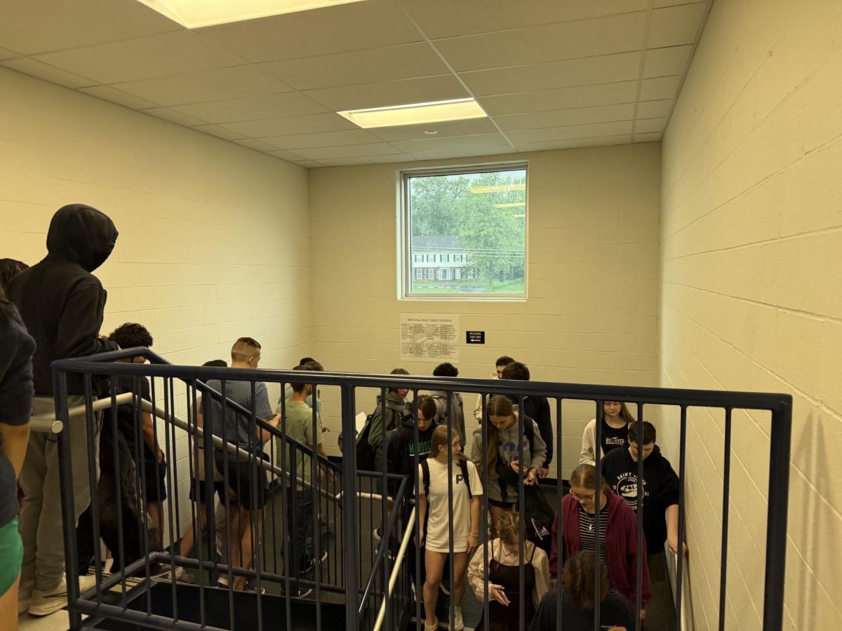 MHS students walk down to the second floor after tornado sirens went off around 12:30 p.m. on Monday, April 27, and administration announced it was safe to return to class around 12:34 p.m. Due to predicted severe weather, Rockwood decided to dismiss all schools two hours early to ensure the safety of students and staff, Associate Principal Dr. Michael Wegener said.